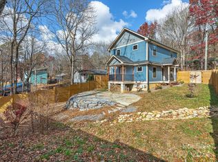 203 N Fork Rd, Black Mountain, NC 28711