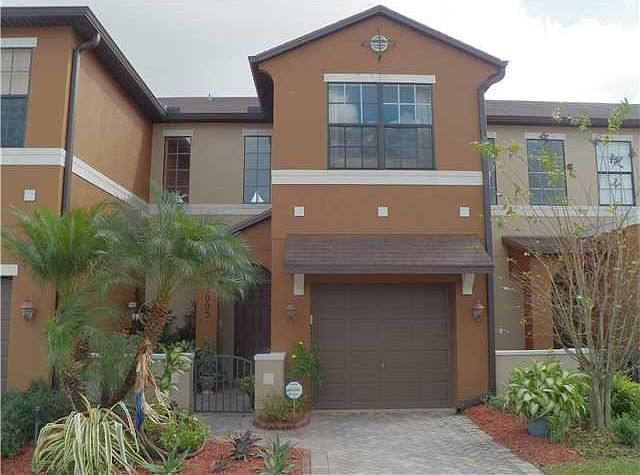 1st image of 5005 NW Coventry Cir