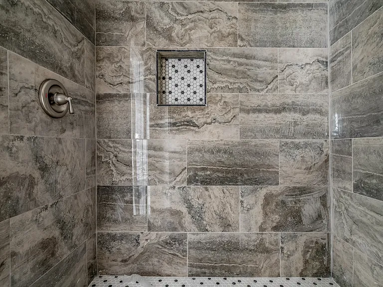 2064 Willow Wood Ave — Photo 8