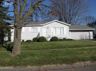 5484 Westchester Dr, Flint, MI