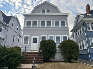 75 Arsdale Ter, East Orange, NJ 07018
