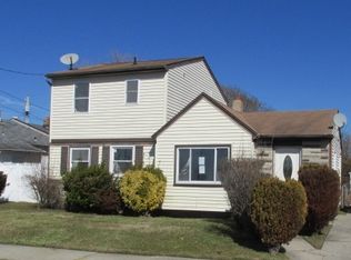 1153 Emerson Pl, Atlantic City, NJ 08401