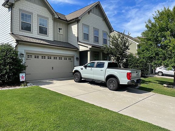 2nd image of 15437 Oleander Dr