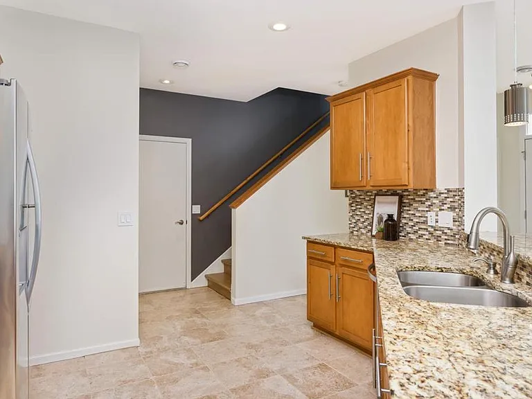 3491 Cherry Ln #A — Photo 12