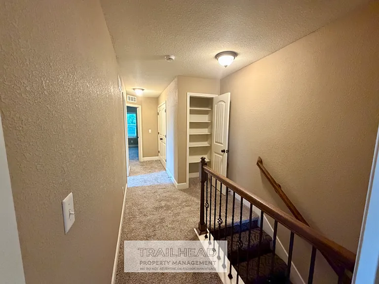 3856 NW 94th St — Photo 6