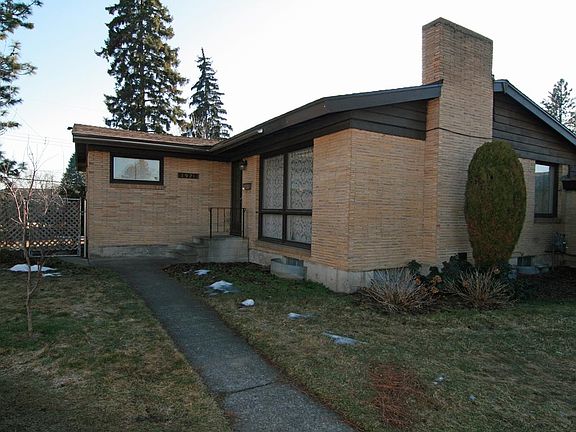 3rd image of 1921 W Kiernan Ave