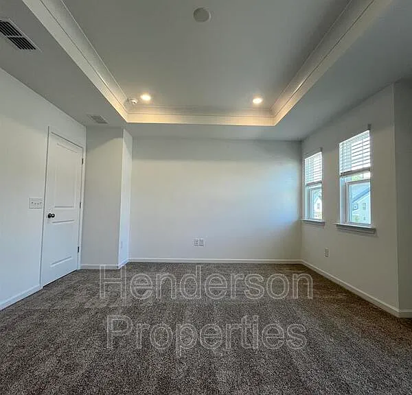 2100 Cobble Ct — Photo 12