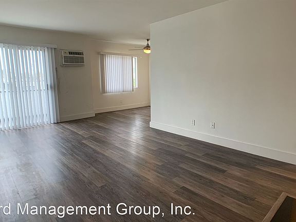 5th image of 1309 Amherst Ave APT 202