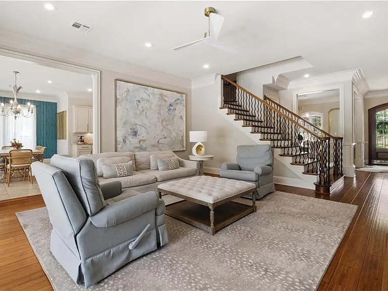 618 Millikens Bnd — Photo 6