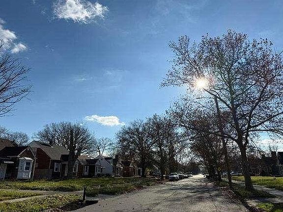 4th image of 5787 Neff Ave