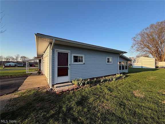 4th image of 22179 Valley View Dr