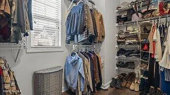203 Holmes Point Ct — Photo 30