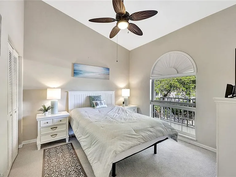 8228 Twelve Oaks Cir #323 — Photo 18