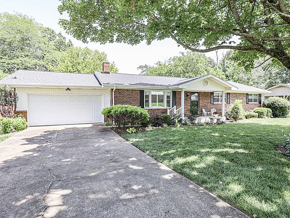 4th image of 118 Milton Dr