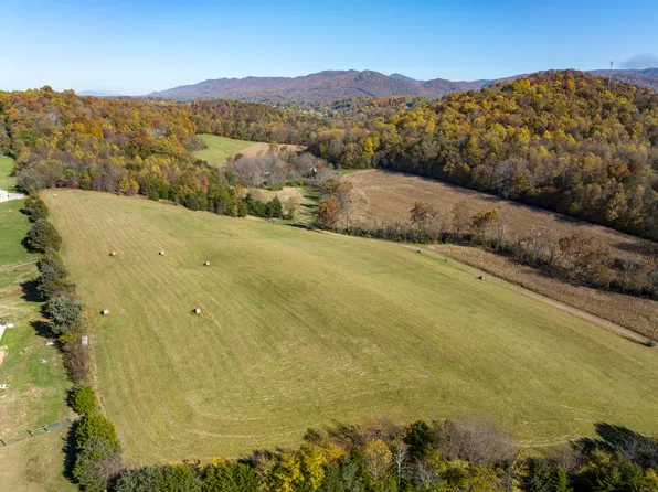 203 Treadway Trl, Jonesborough, TN 37659