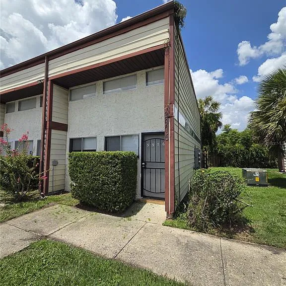 3976 Crayrich Cir #C-1 — Photo 1