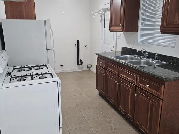 117 S 10th St #117, Montebello, CA 90640