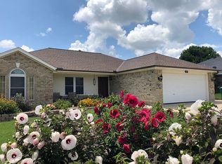 731 Tyler St, Centerton, AR 72719