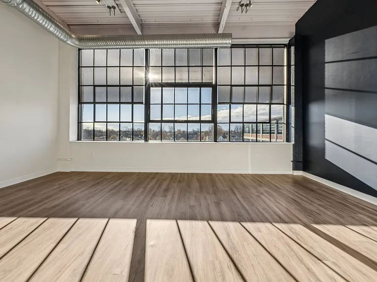 Remington Lofts — Photo 24