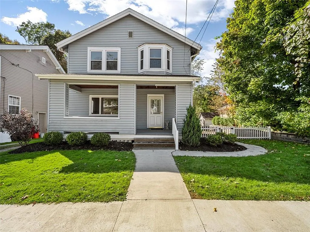 1005 Ross St photo 1