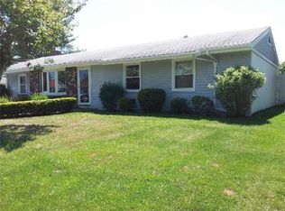 28 Utica Ln, Dartmouth, MA 02748