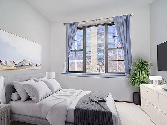 4th image of 9 Marcus Garvey Blvd APT 2R
