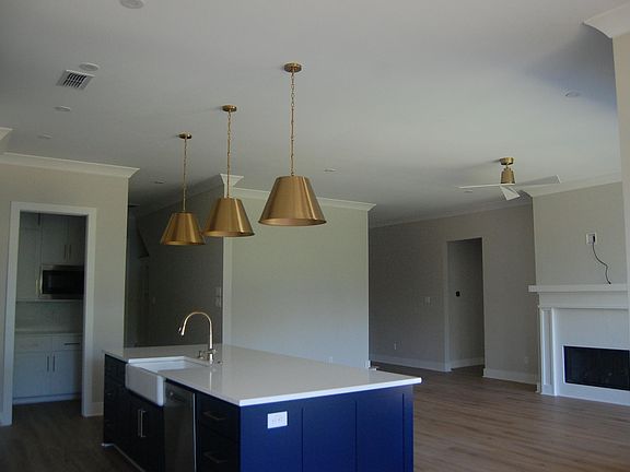 5th image of 106 Calion Ct