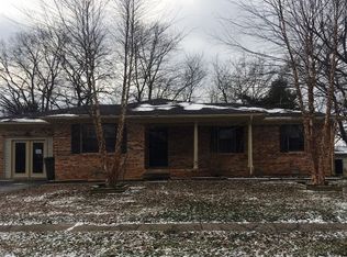 209 Edgemont Dr, Hopkinsville, KY 42240