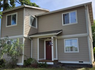2720 Madrona St, Bellingham, WA 98225