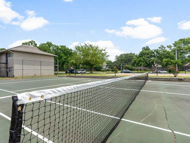 Deerfield Estates - First Months Rent FREE *Select Units Only* — Photo 37