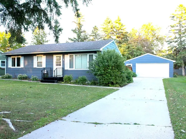 816 Foss Ave N, Fosston, MN 56542