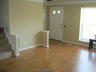 4th image of 2744 McGuffeys Ct