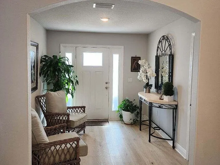 11729 Poston Rd — Photo 4