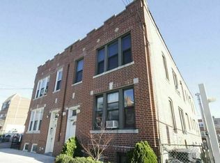 30-91 48th St #2F, Astoria, NY 11103