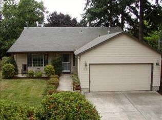1112 NE Newall Rd, Newberg, OR 97132