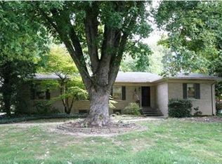 910 Plaza Dr, Evansville, IN 47715
