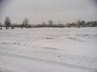 10 Homestead Ln, Imlay City, MI 48444