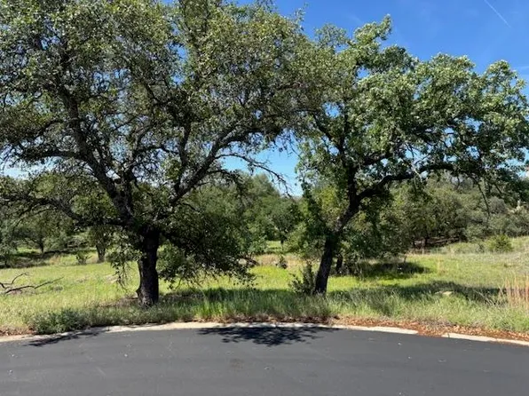 104 Travertine, Horseshoe Bay, TX 78657