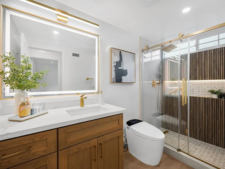 11502 Bingham St — Photo 32