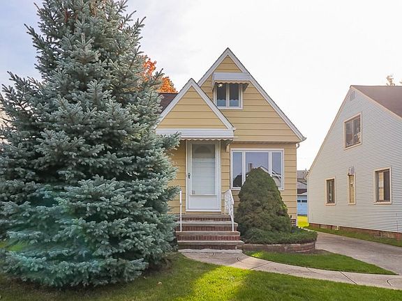 2nd image of 5603 Laverne Ave