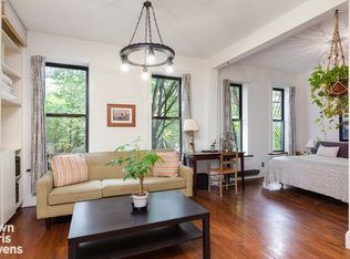 257 E 7th St, New York, NY 10009