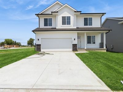 6802 SE 7th Ave, Pleasant Hill, IA, 50327