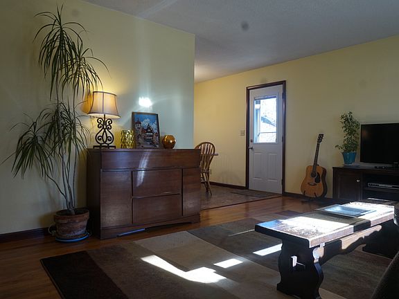 Living Room, from entry