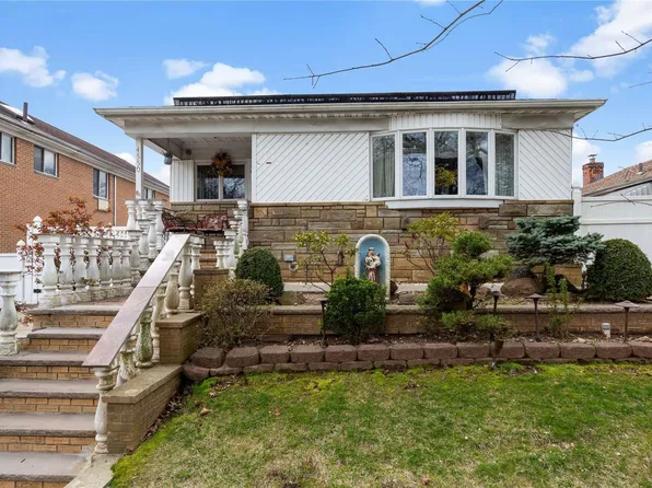 45-50 Springfield Boulevard, Bayside, NY 11361