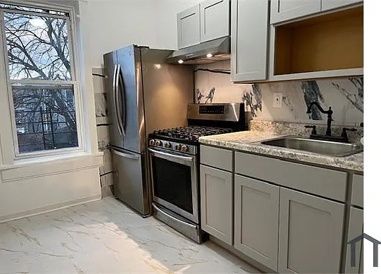 165 Legion St #2 — Photo 4