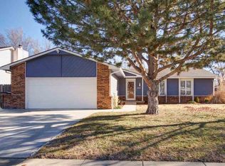 2018 S Flynn Ln, Wichita, KS 67207