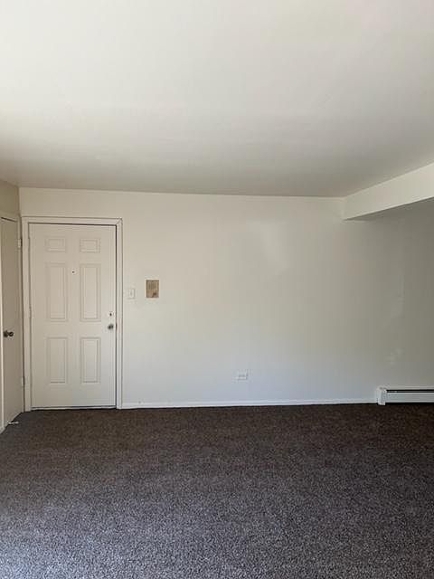 2nd image of 1930 Pulaski Rd #3