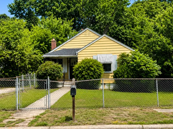 714 W Terrell St, Greensboro, NC 27406