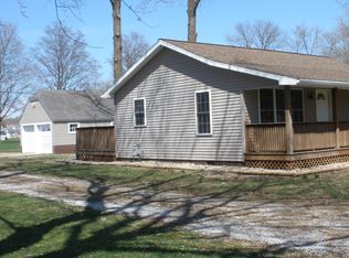 6036 E Washington St, Monterey, IN 46960