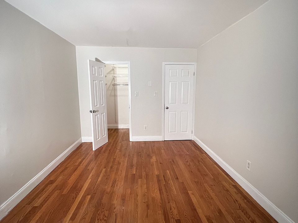 1st image of 30-72 29th St #5